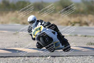 media/Oct-04-2025-CVMA (Sat) [[408bcdd6e4]]/Race 10-Amateur Supersport Middleweight/
